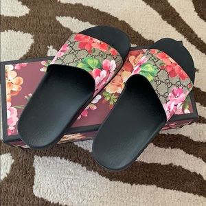 Gucci slides